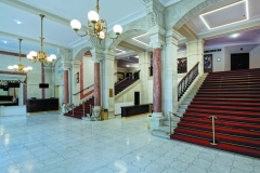 Vestibule, hall principal