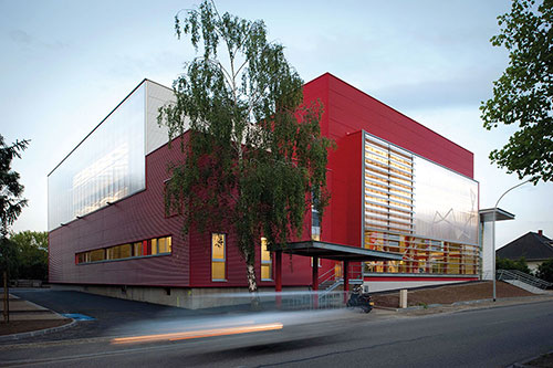 Illkirch-Graffenstaden, façade rue de l’industrie - Photo © IXO Architecture - Christophe Bourgeois