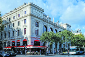 Parvis, Place du Châtelet