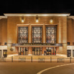 Entrée publique, place Stalingrad - Photo © Arnaud Kehon