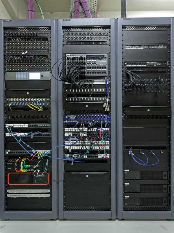 Nodal audiovisuel principal, niveau R-1