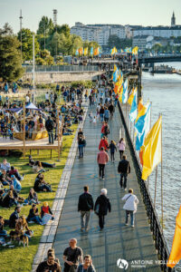 Zébulon Régie a mis en place du transport de matériel technique à vélo dans le cadre de l’édition 2019 de Débord de Loire (estuaire de la Loire) - Photos © Antoine Violleau