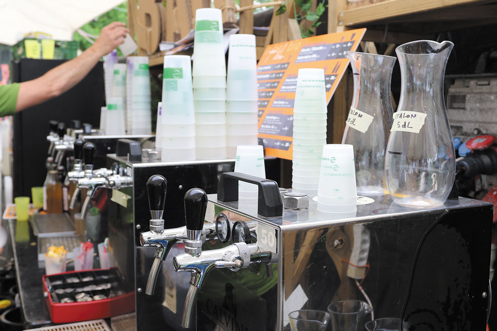 Le Festival Objectif Terre de Lausanne sert toutes ses boissons en vrac