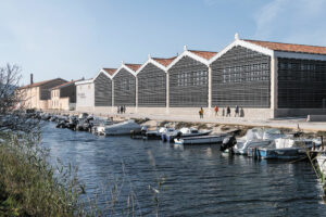 Quai des Moulins, façade sud