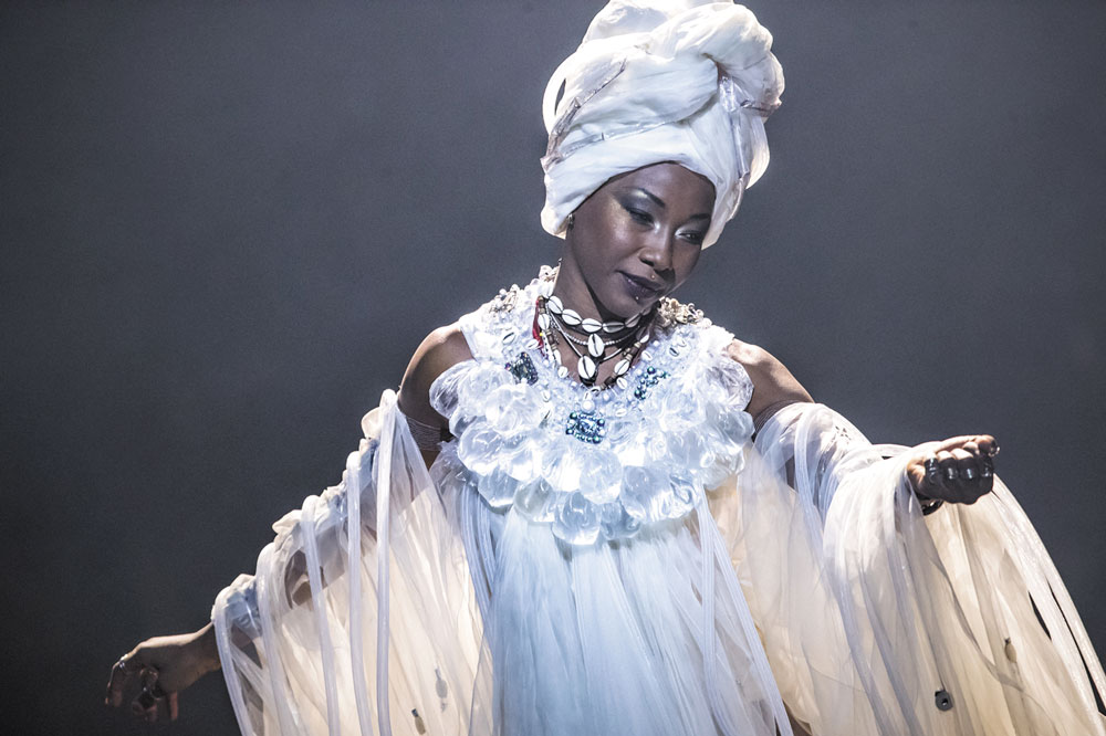Fatoumata Diawara, Le Vol du Boli, Théâtre du Châtelet  - Photo © Cyril Moreau