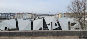 La façade en origami - Photo © Les Scènes Ôtrement