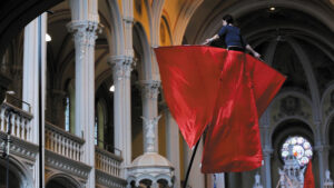Répétitions dans l'église Saint-Charles-de-Limoilou - Photo © Machine de Cirque