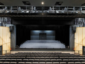 Salle Joséphine Baker, espace adossé