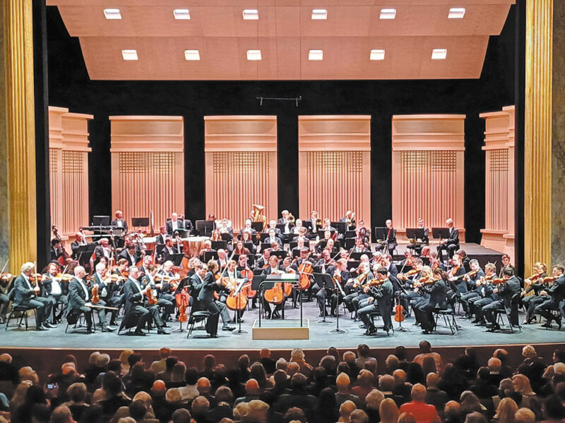 Wiener Philharmoniker en scène, implantation T2