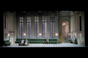 Louise au Festival d’art lyrique d’Aix-en-Provence - Photo © Monika Rittershaus