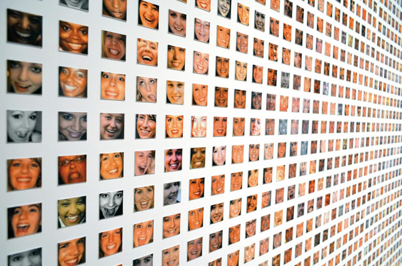 Face to Facebook de Paolo Cirio - Photo © Paolo Cirio/Courtesy