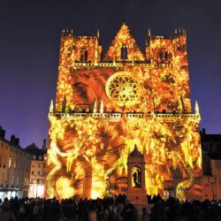 Genesis de Theoriz Studio, Cathédrale Saint-Jean
