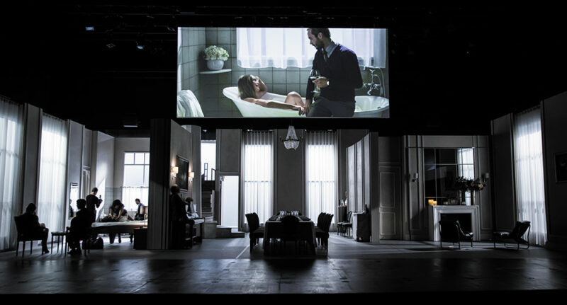 Festen, mes Cyril Teste - collectif MxM - Photo © Simon-Gosselin