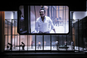 Les Noms : changement de plateau frénétique