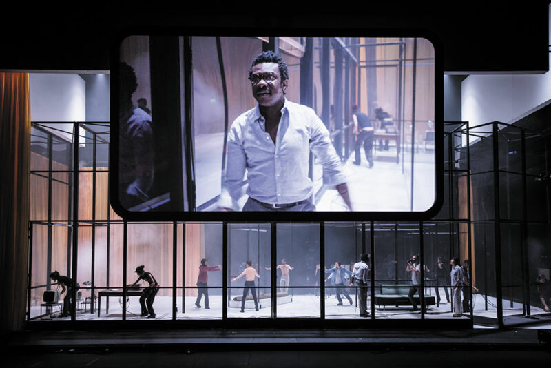 Les Noms : changement de plateau frénétique