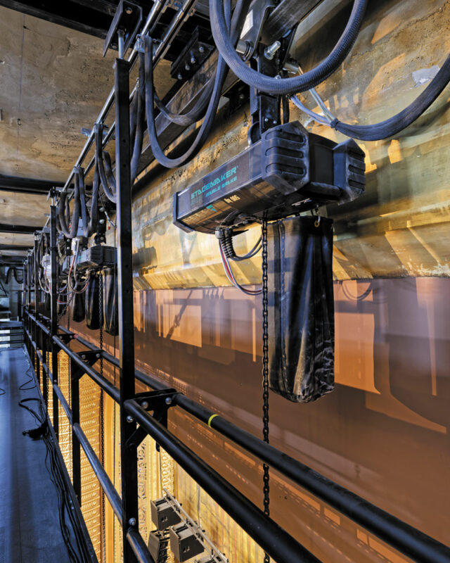 Passerelle de face, guide de translation des palans