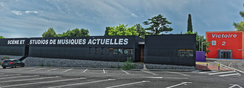 La Victoire 2 et son pôle studios, parking nord