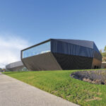 Aile est (Auditorium)