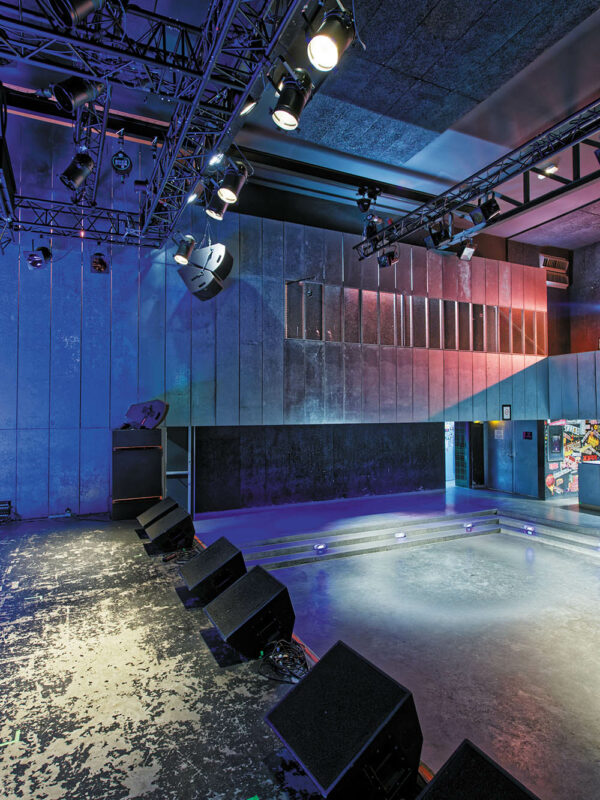 Grande salle : bloc salle, parterre