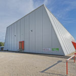 Accès Nord, parking poids-lourds, quai de déchargement