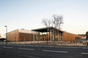 Vue générale de l'extérieur du bâtiment - Photo © S. Demailly
