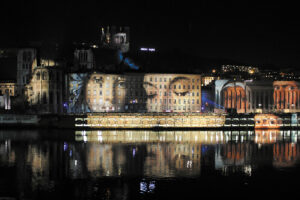 Regards - Photo © Arthur Empereur