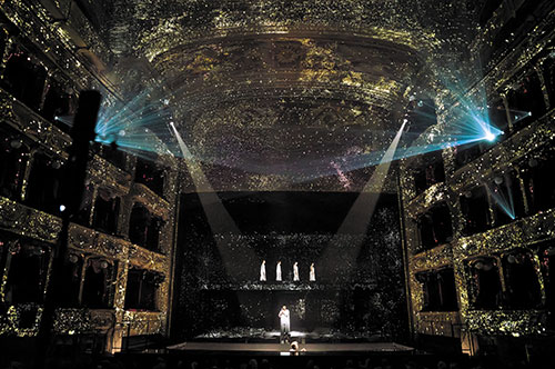 Satyagraha de Philip Glass - Photo © Étienne Guiol