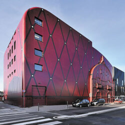 1ère tranche, façade Est boulevard Victor Hugo, accès décors