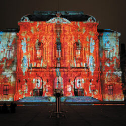 Conception artistique et réalisation d’une installation Lumières archipicturales sur la place des Célestins - Fête des Lumières 2012