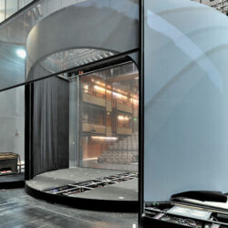 La galette centrale, son mur cintré et ses extensions latérales