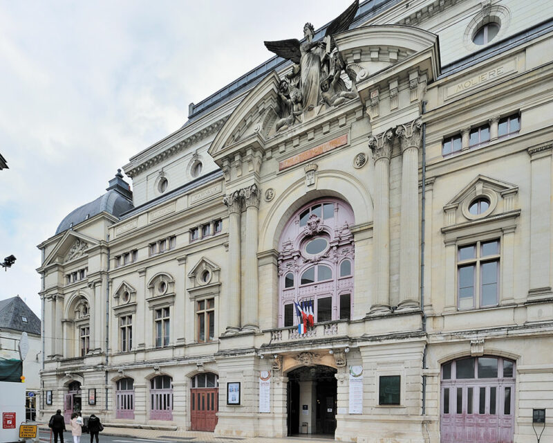 Façade principale du Grand-Théâtre