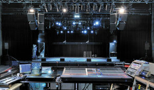 Les régies de la grande salle