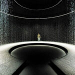 Light in Water - Photo © Takuji Shimmura