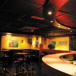 L’Ubu, vue du bar - Photo © Mounia Ghéraia
