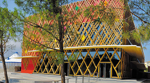 Vue de l’entrée du théâtre - Photo © JJC - Jean-Yves Guilbert