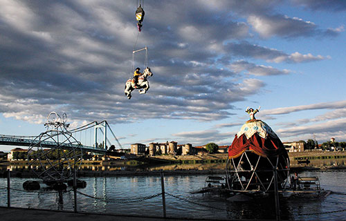 Transe express en scène sur le Rhône - Photo © Quelques p'Arts