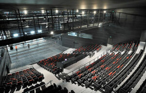 Grande salle, le parterre et la régie
