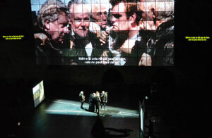 Séquence du spectacle : la promenade - Photo © Diederik Hoppenbrouwers