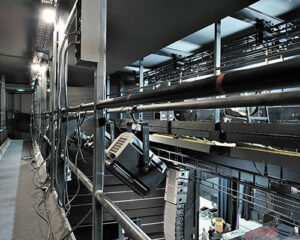 Passerelle de salle dans la grande salle