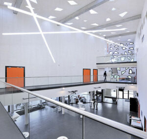Galerie d'accès aux studios de répétition