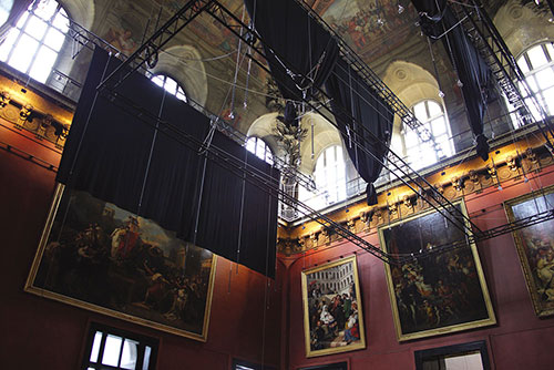 Vue du gril - Photo © Antoine Mongadin - Musée du Louvre
