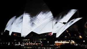 Lighting of the Sails, Opéra de Sydney - Photo © Urbanscreen