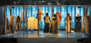 Vitrine “feerie et surnaturel” - Photo © CNCS/Pascal François