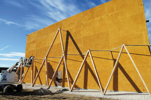 Les murs de ciment recouverts d’un enduit ocre sont un rappel de la couleur des mas locaux - Photo © DR