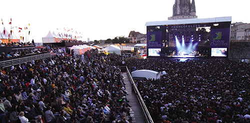 Vue de la foule aux Francoflies - Photo x