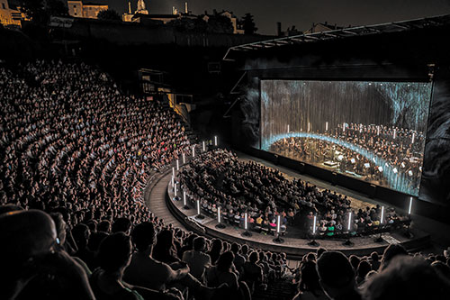 Résurrection aux Nuits de Fourvière - Photo © Juliette Valéro